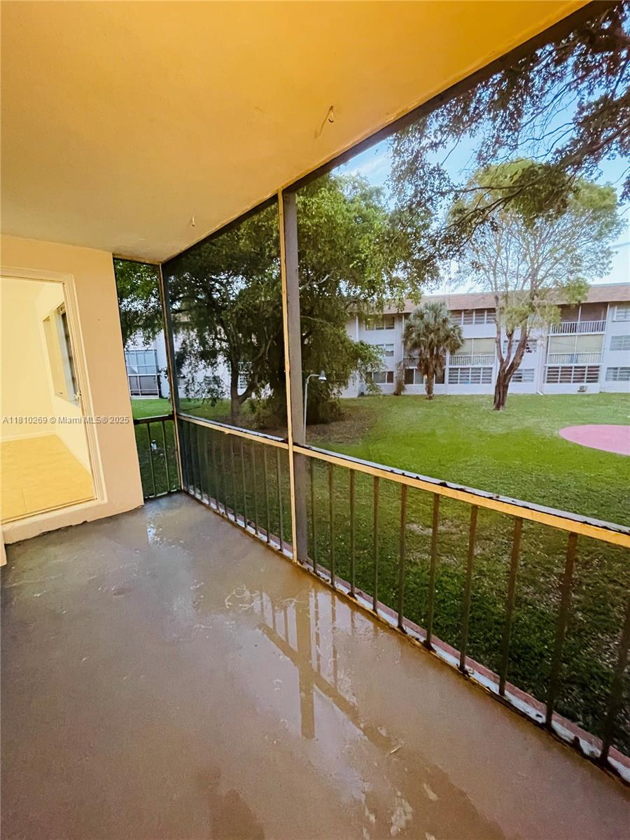 SECOND HORIZONS CONDO - Residential