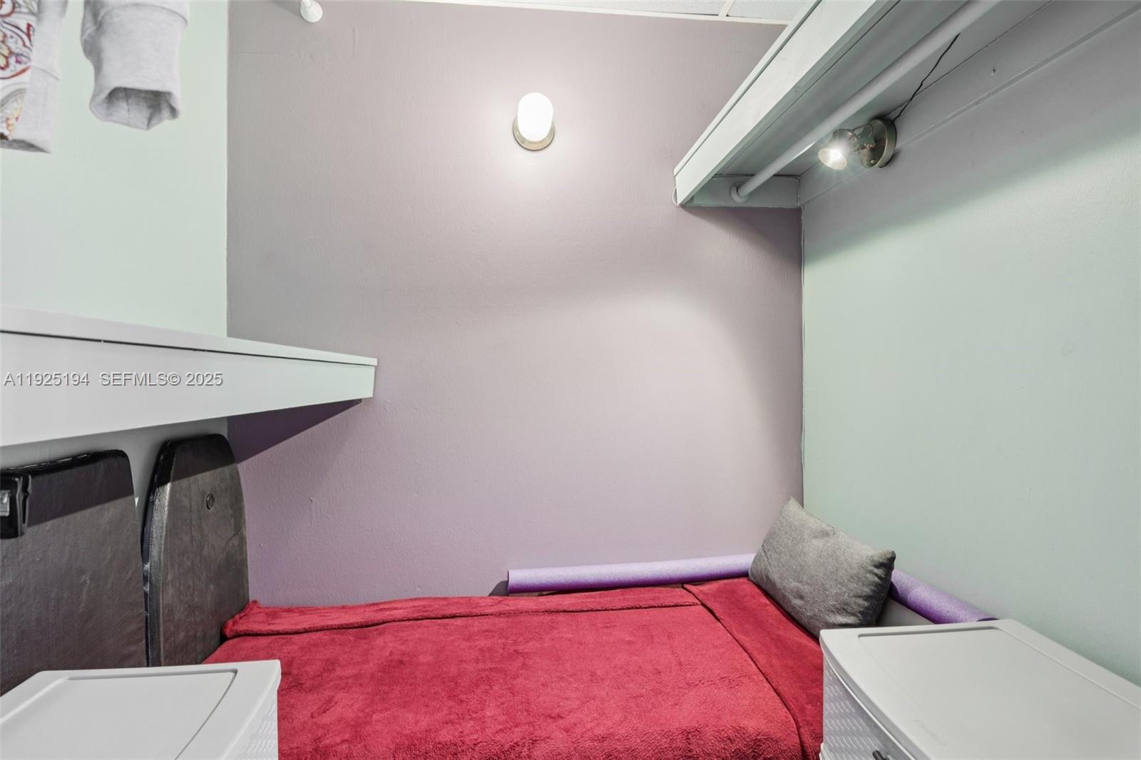 HEMISPHERES CONDO - Residential