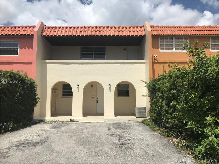 Beautiful townhouse, in the heart of Hialeah.  Centrally located. Painted inside and outside. 36 inches white wooden cabinets and granite counter tops. Bathrooms are modern with wooden vanities and granite counter tops. Floors are 24x24 porcelain tiles. Low maintenance fee.