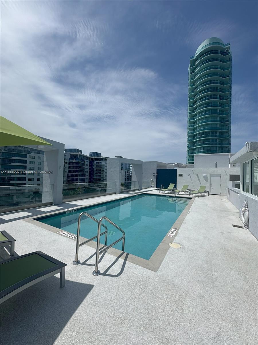 NAUTICA CONDO - Residential