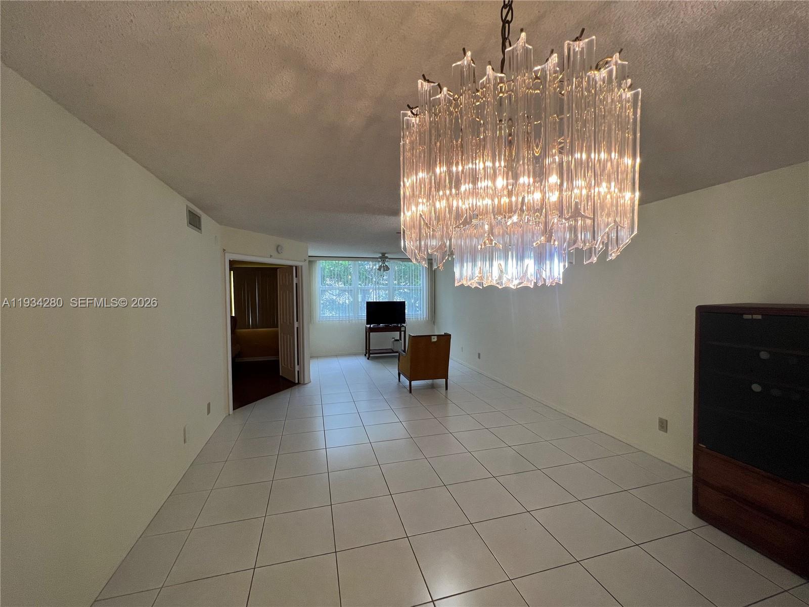 SUNRISE LAKES 187 CONDO - Residential