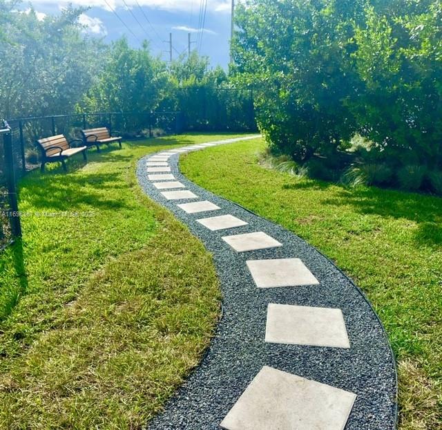 THE HARBOUR SOUTH CONDO - Residential