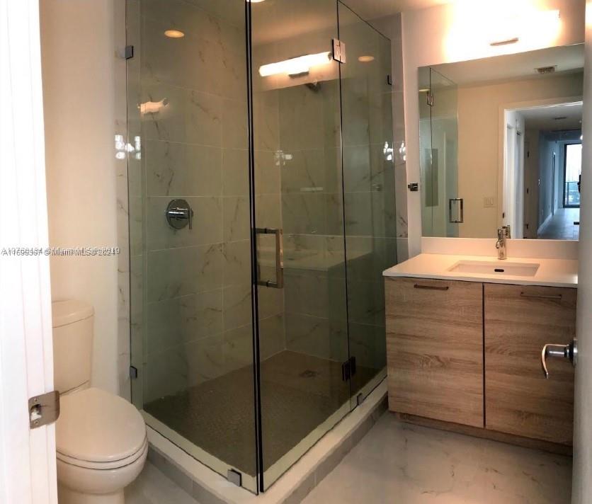 THE HARBOUR SOUTH CONDO - Residential