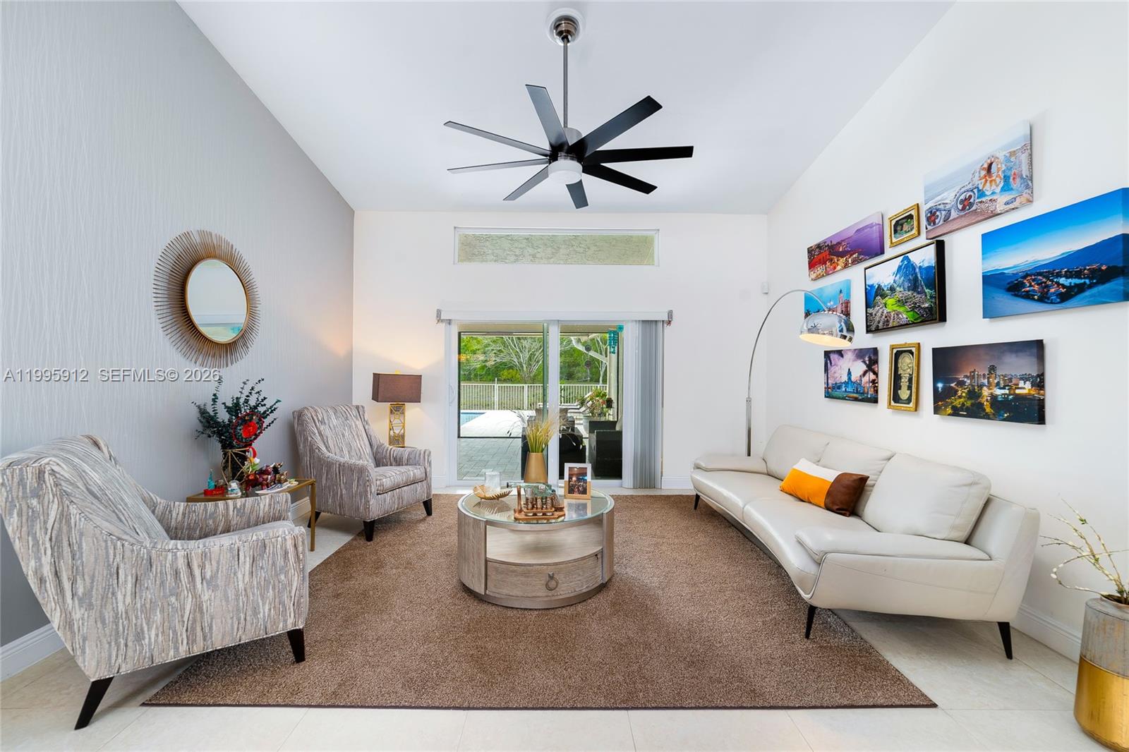 ISLAND LAKES SEC 1 1 - Residential