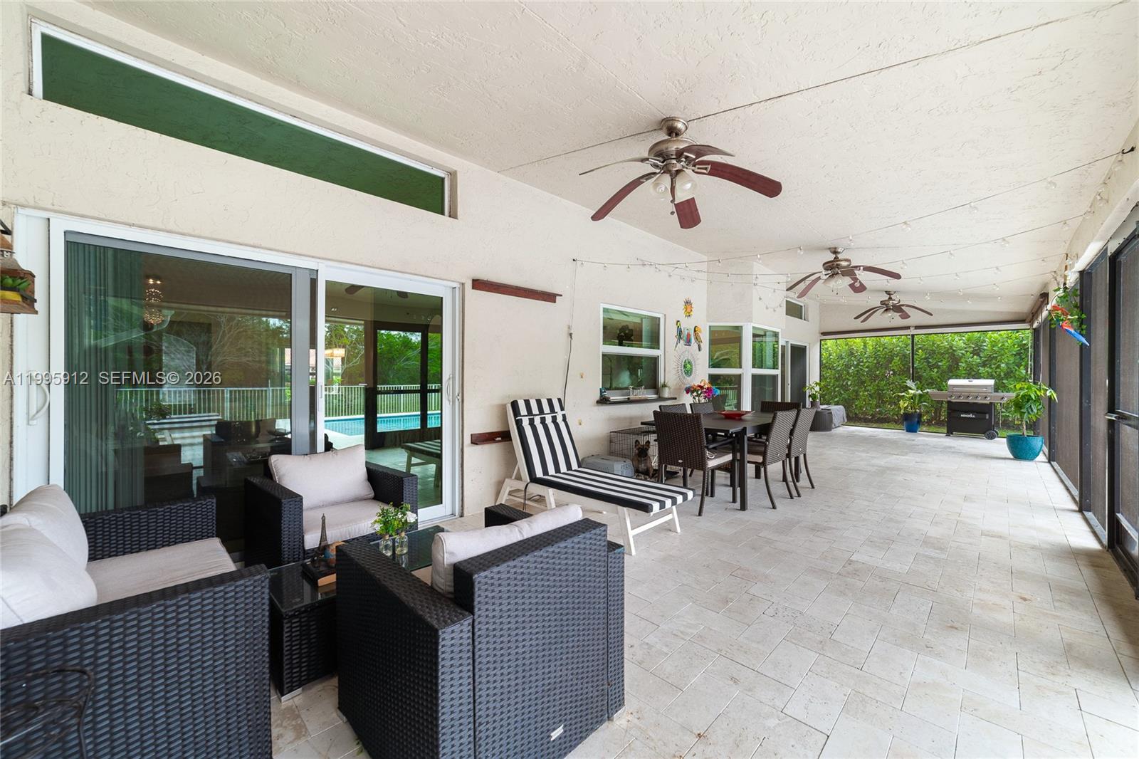 ISLAND LAKES SEC 1 1 - Residential