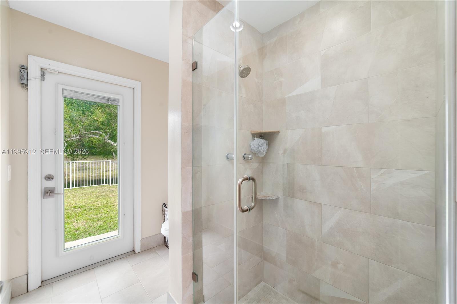 ISLAND LAKES SEC 1 1 - Residential