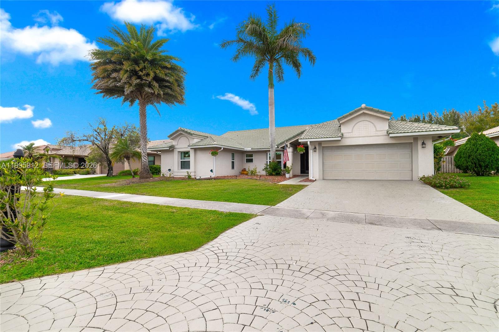 ISLAND LAKES SEC 1 1 - Residential