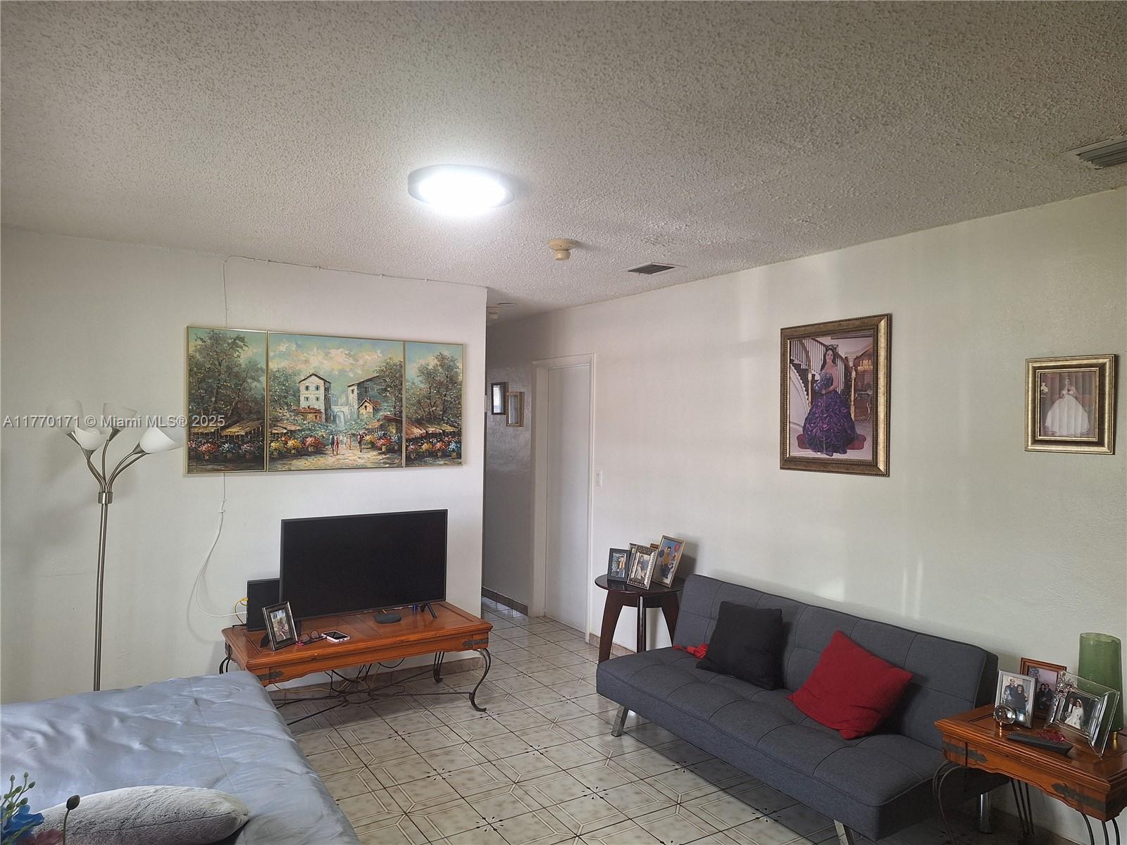 9384 SW 184th Ter