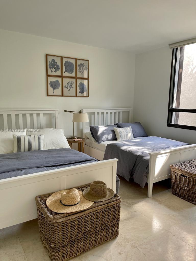 KEY COLONY NO 4 CONDO - Residential Lease