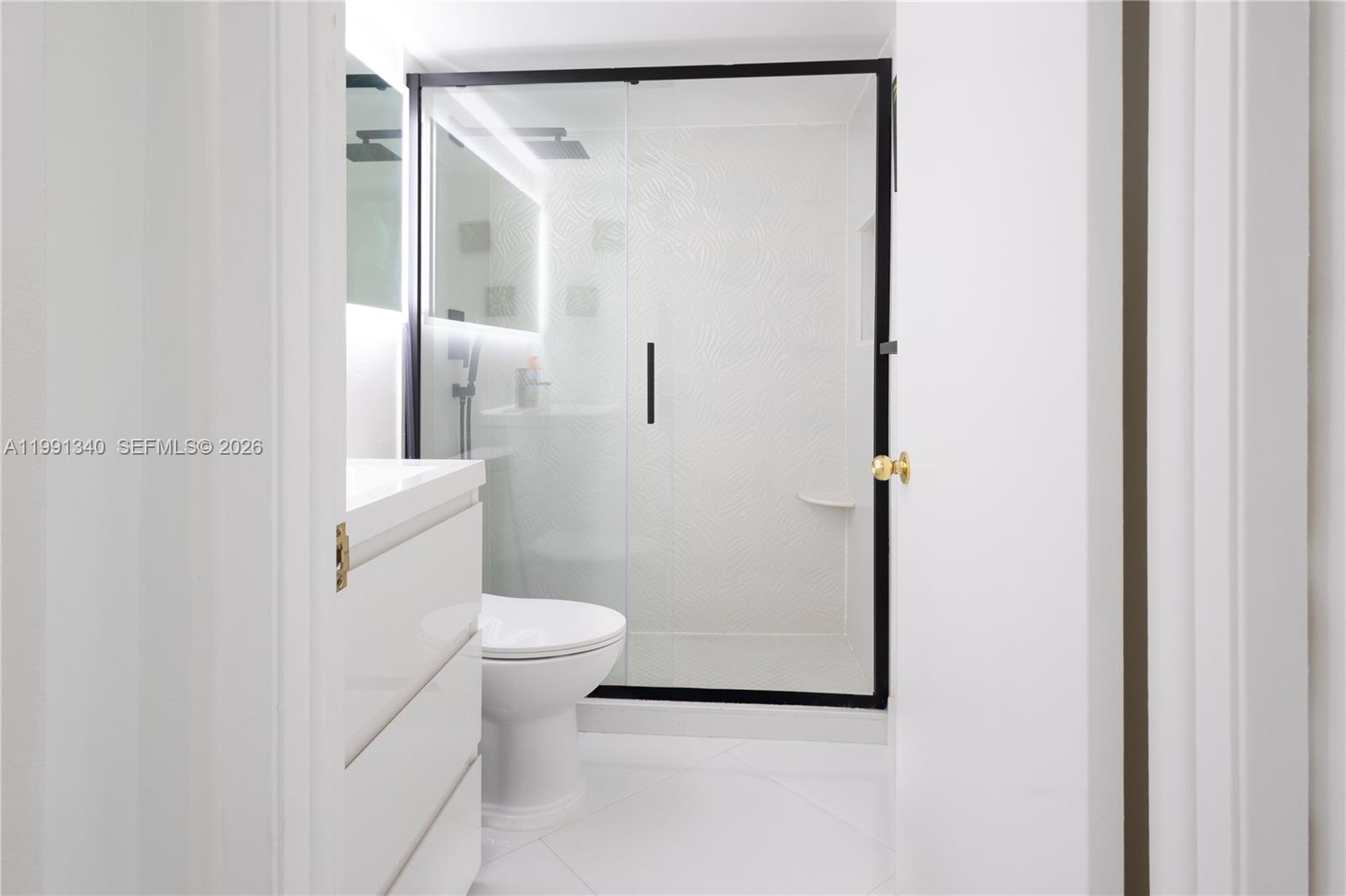 ISOLA CONDO - Residential Lease