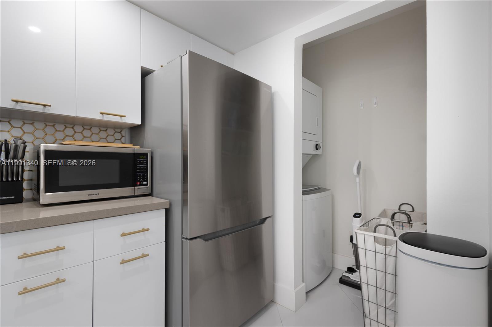 ISOLA CONDO - Residential Lease