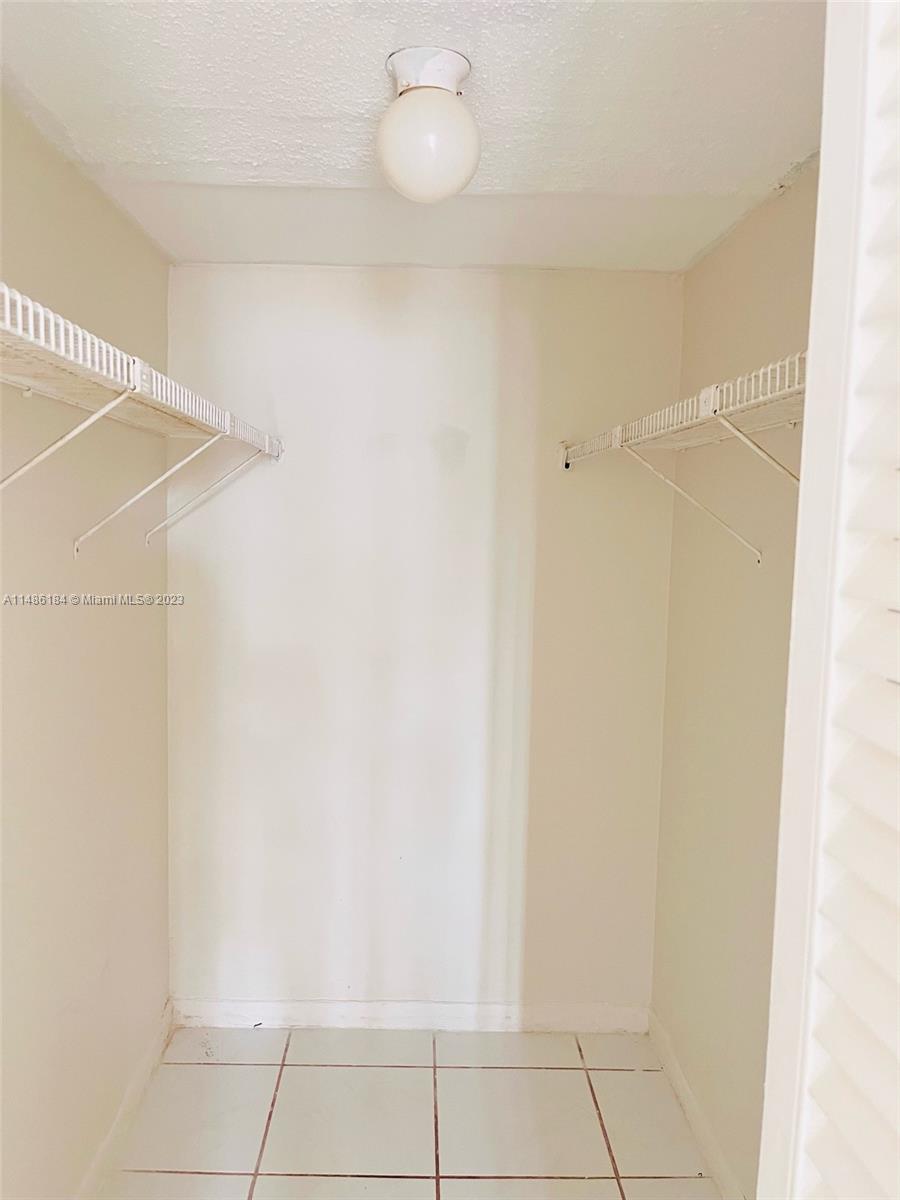 SAILBOAT CAY CONDO - Residential Lease