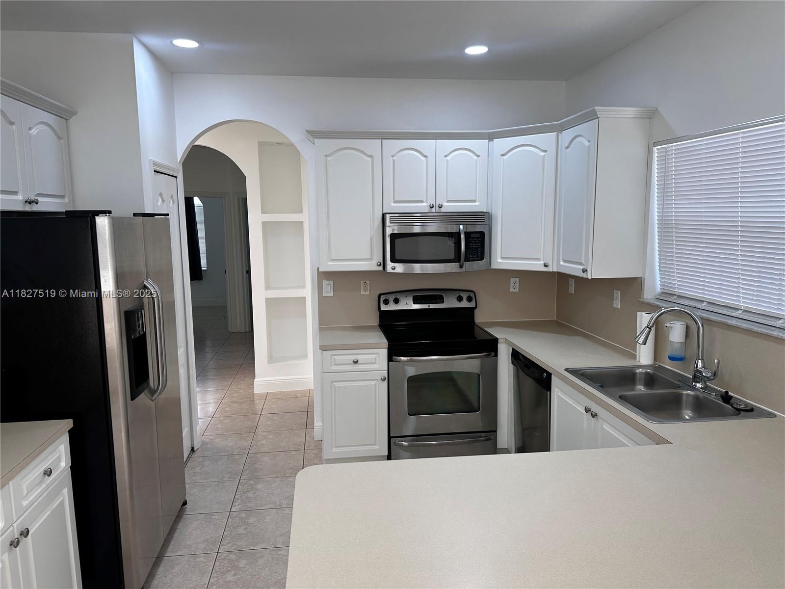 5060 SW 159th Ave