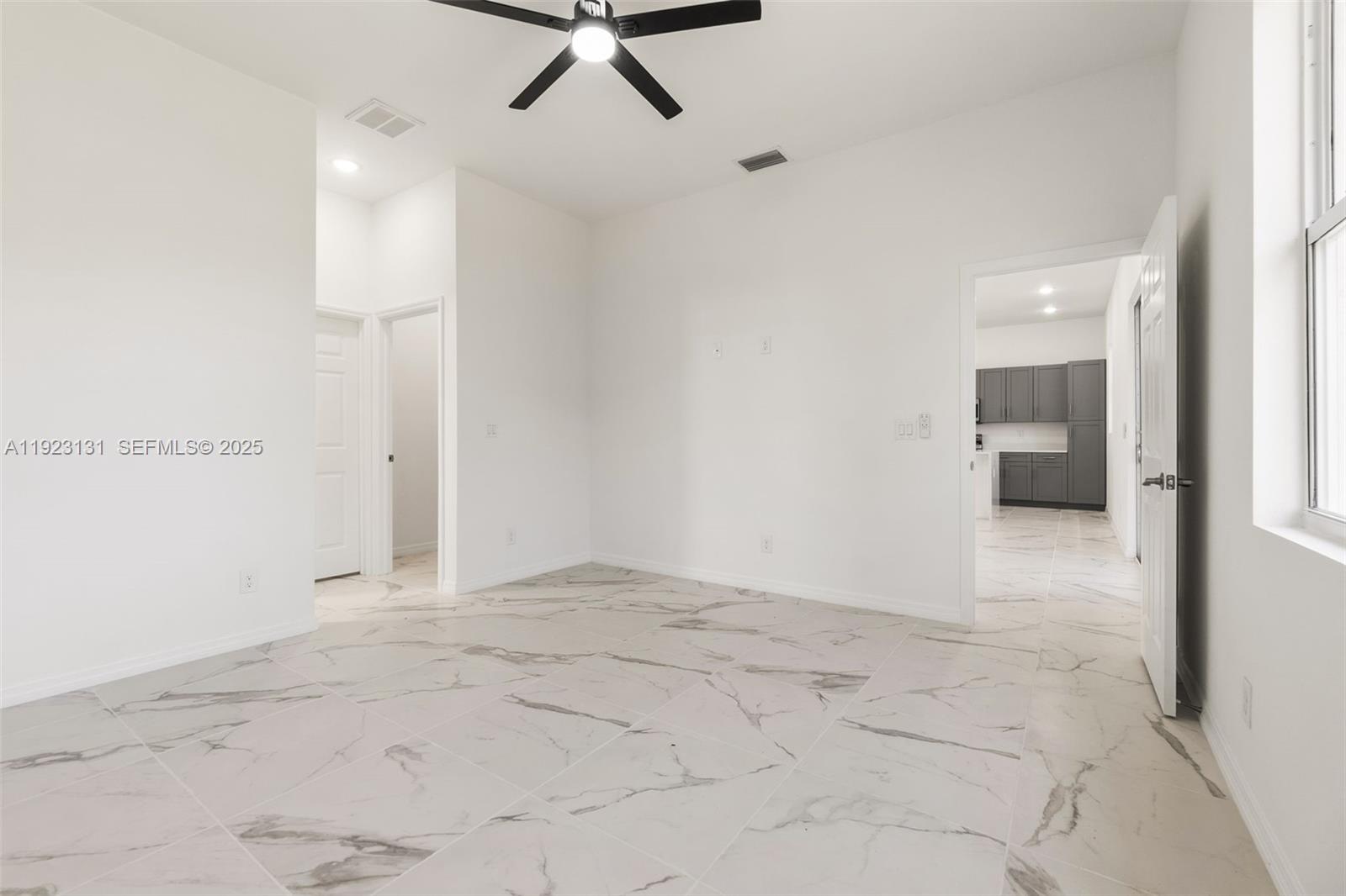 Lee County Unincorporated - Residential Lease