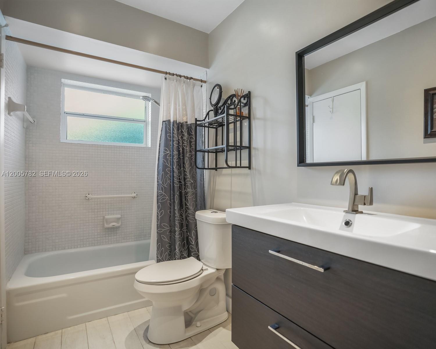 MARIGOLD GARDENS CONDO - Residential