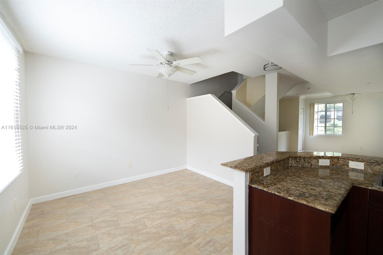 2981 NE 185th St 1801