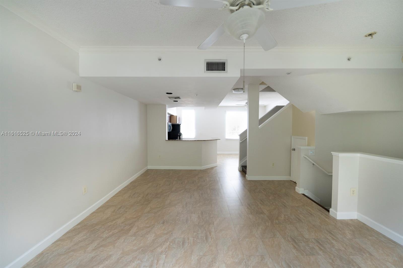 2981 NE 185th St 1801