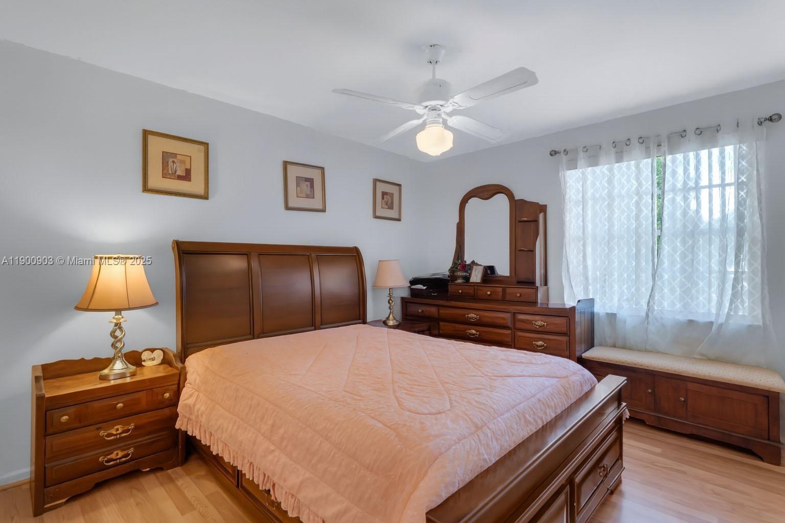 TOWNGATE - Residential