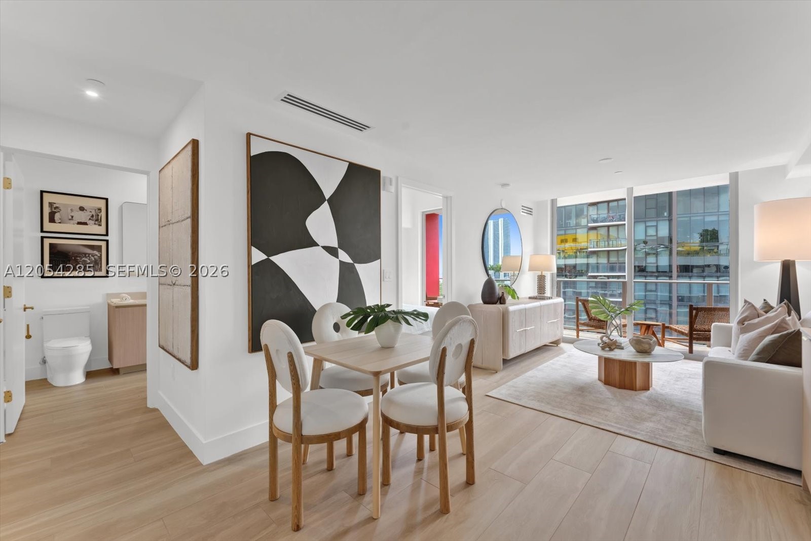 90 NE 32nd Street PH05