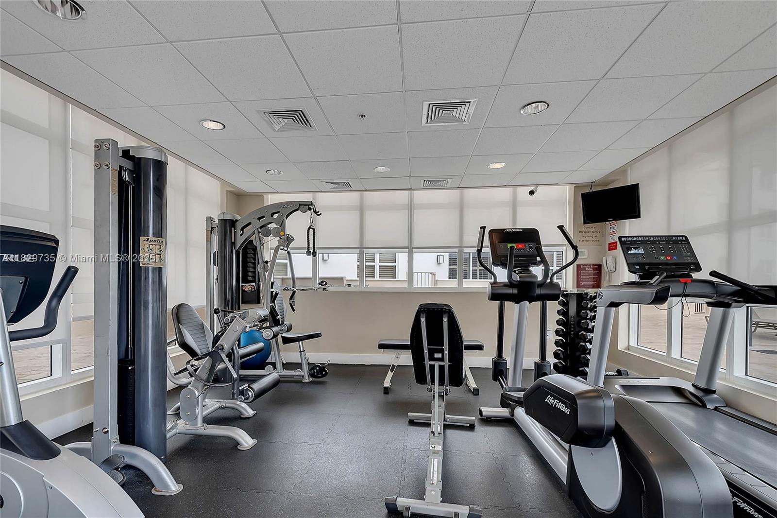 THE MINORCA CONDO - Residential