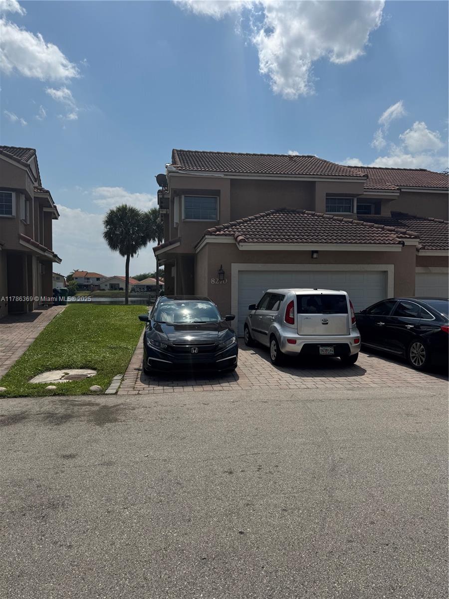 Property for Sale at 8270 Nw 191st Ln 13L, Hialeah, Miami-Dade County, Florida - Bedrooms: 3 
Bathrooms: 3  - $485,000