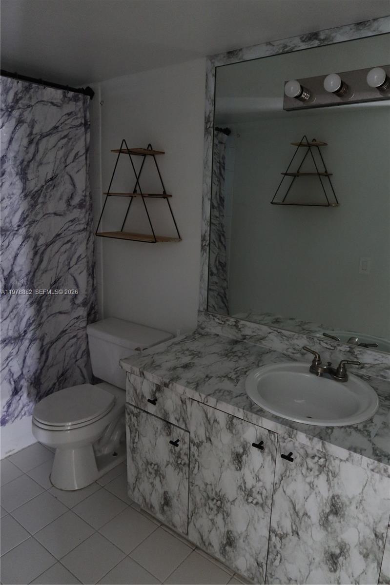 LOS SUENOS CONDO - Residential