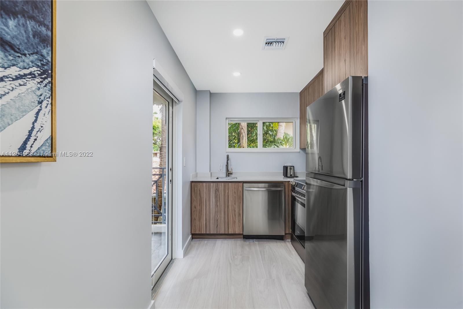 RACEYS PROPERTY - Residential Lease