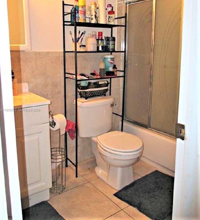 CYPRESS TREE CONDO BLDG 5 - Residential