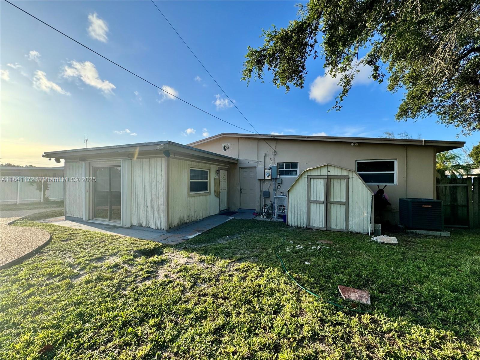 LAKE FOREST SEC 4 - Residential