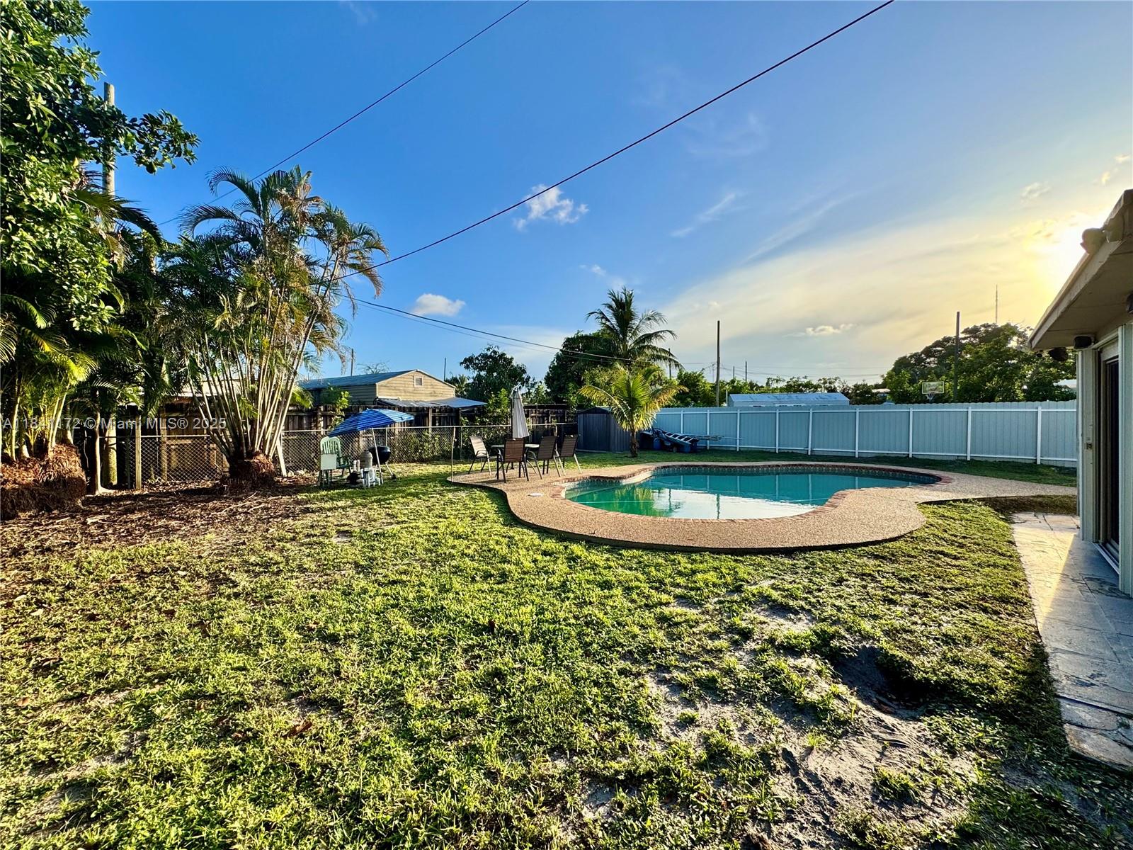 LAKE FOREST SEC 4 - Residential