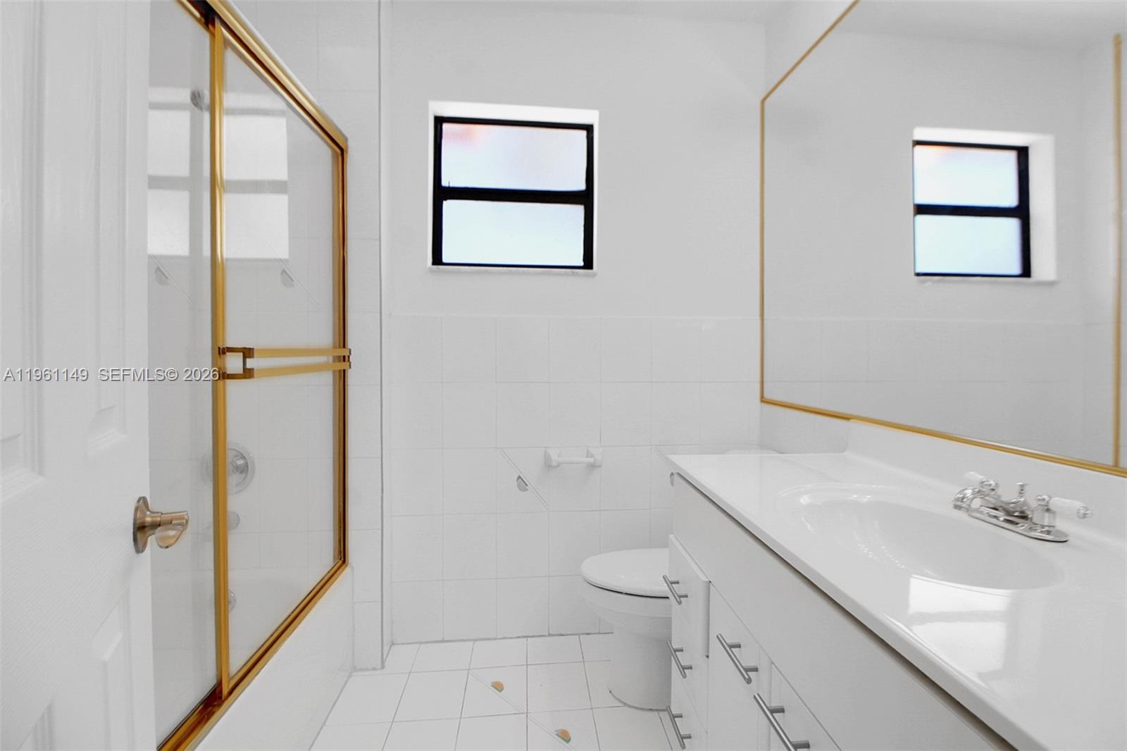 LIVE OAK OF THE HAMMOCKS - Residential