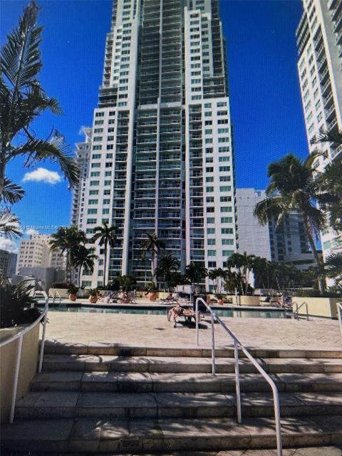 253 NE 2nd St 2008 Miami FL 33132