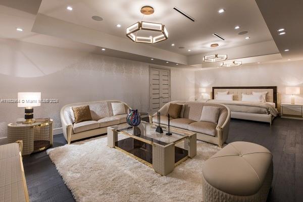 VENICE RESUB OF BLKS 5 & - Residential