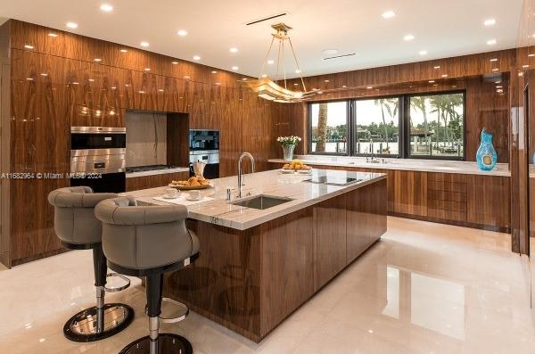 VENICE RESUB OF BLKS 5 & - Residential