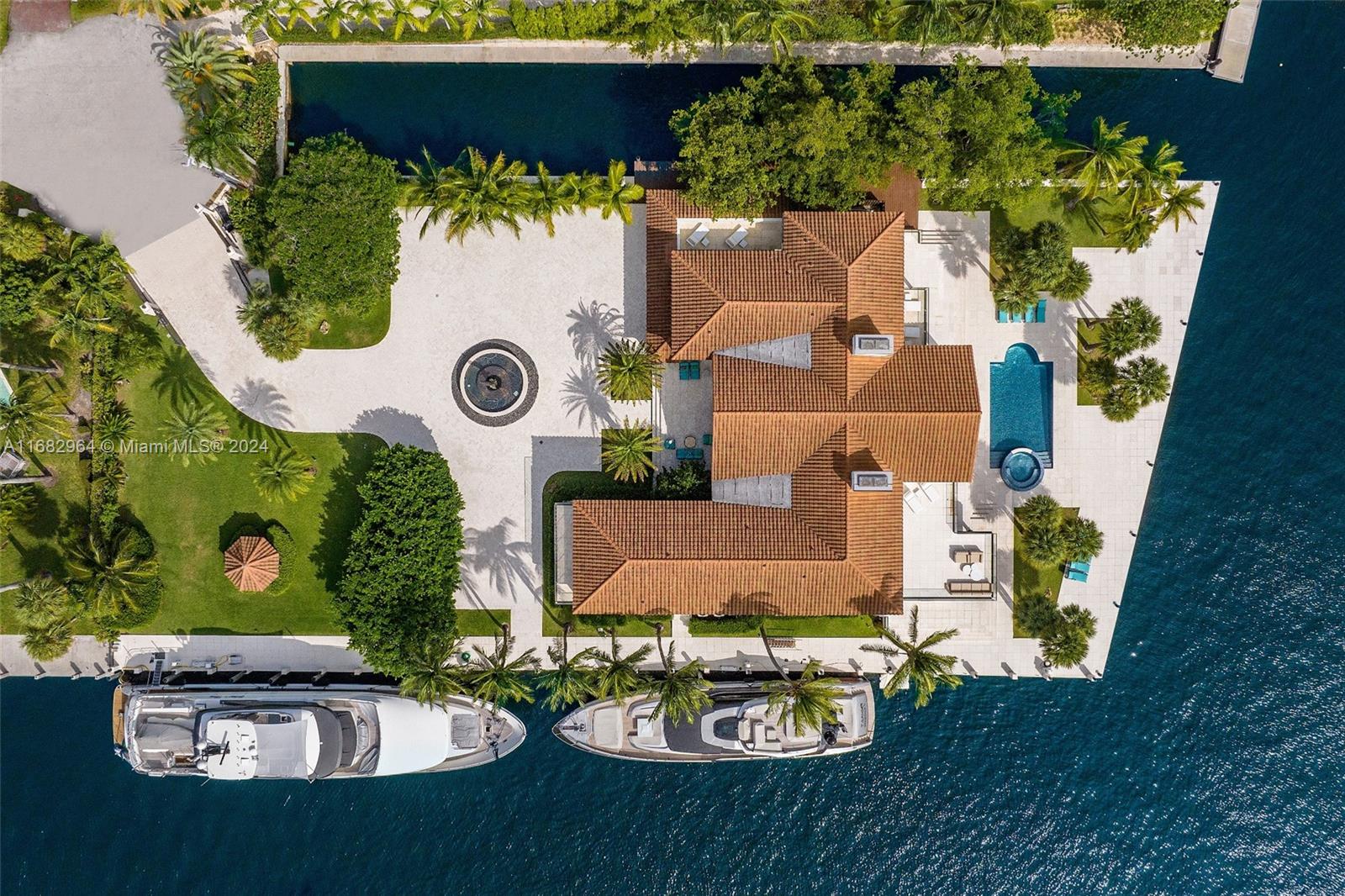VENICE RESUB OF BLKS 5 & - Residential