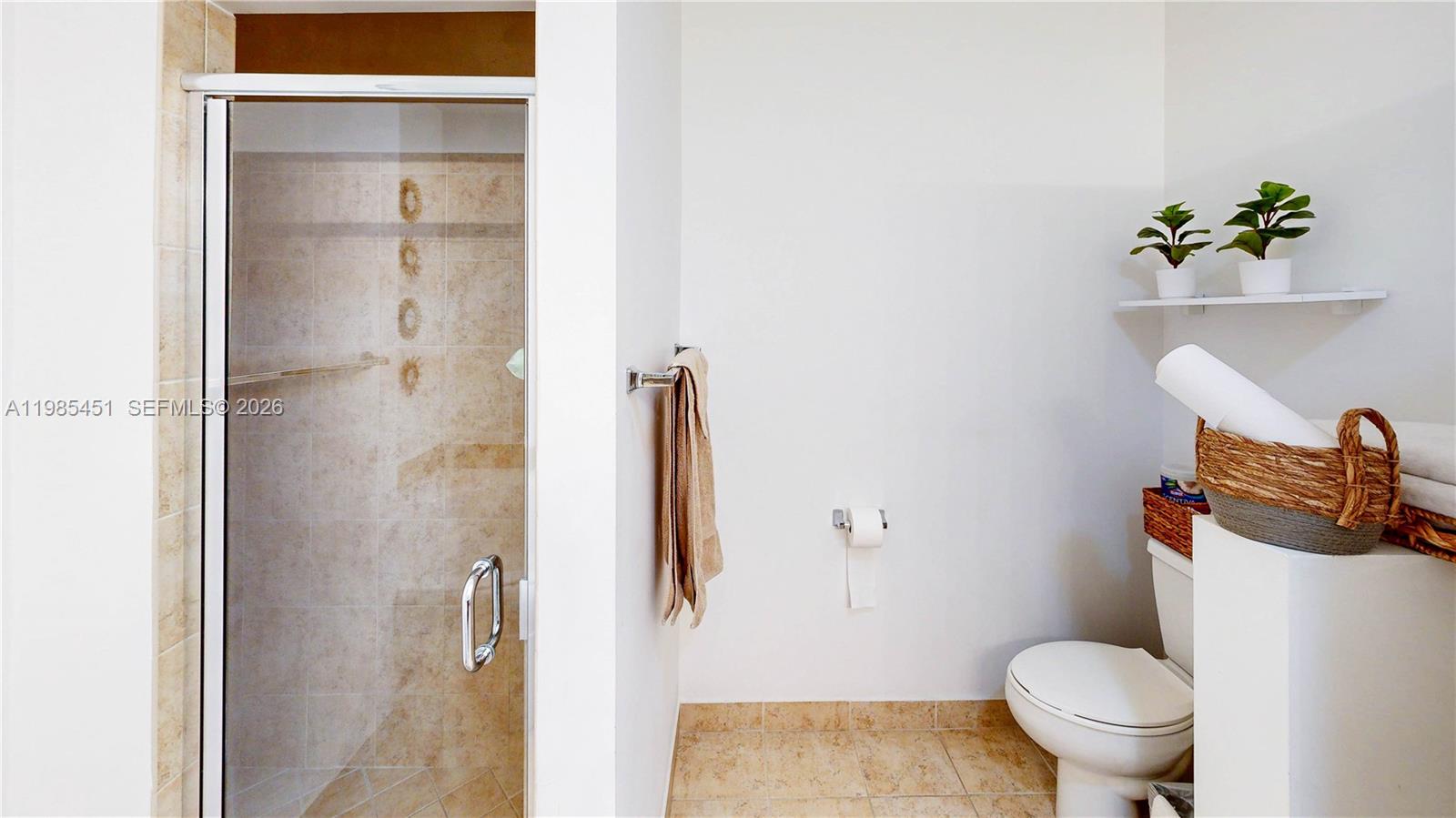 RAULS PLACE AT OASIS - Residential