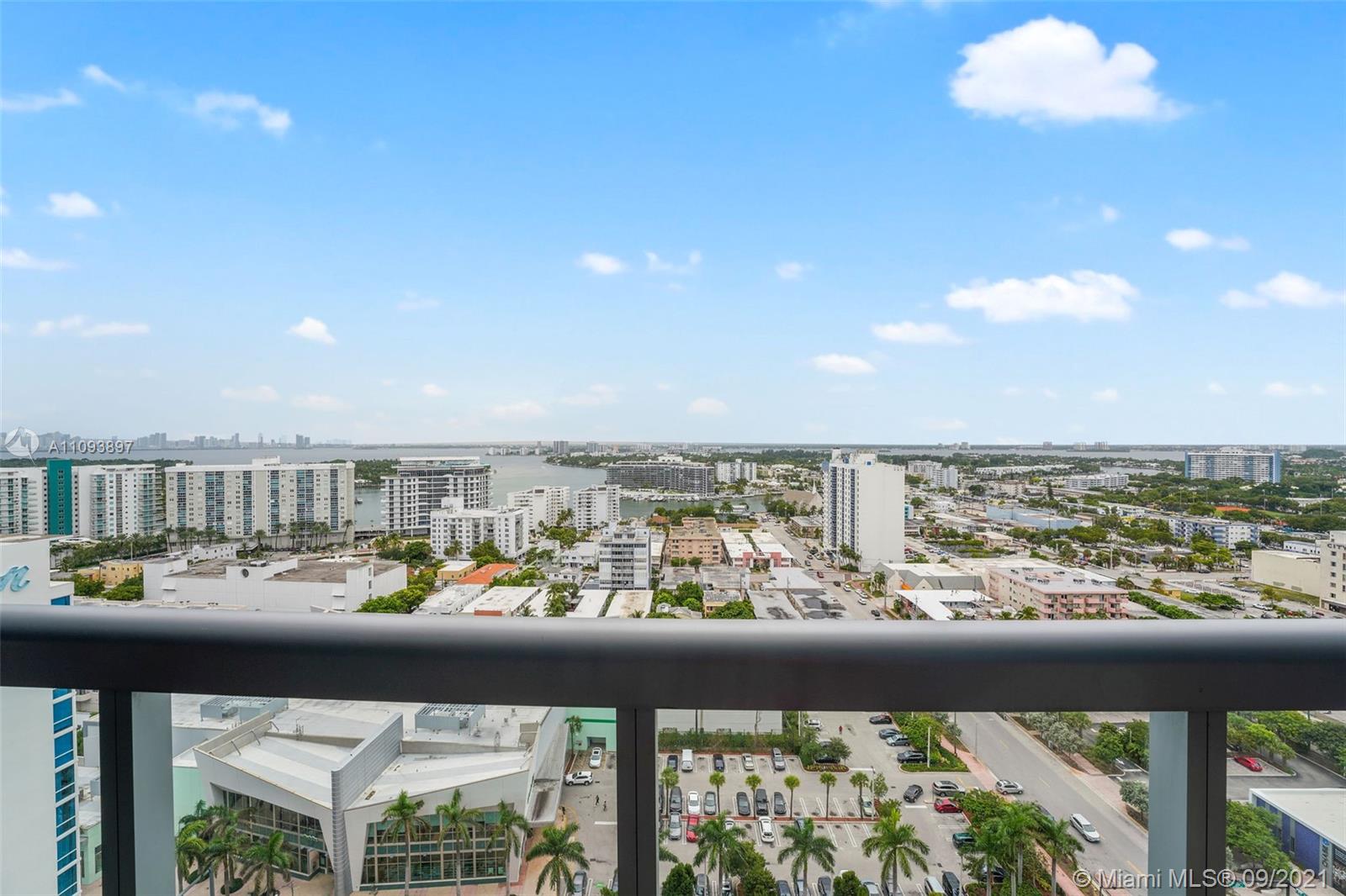 NORTH CARILLON BEACH COND - Residential