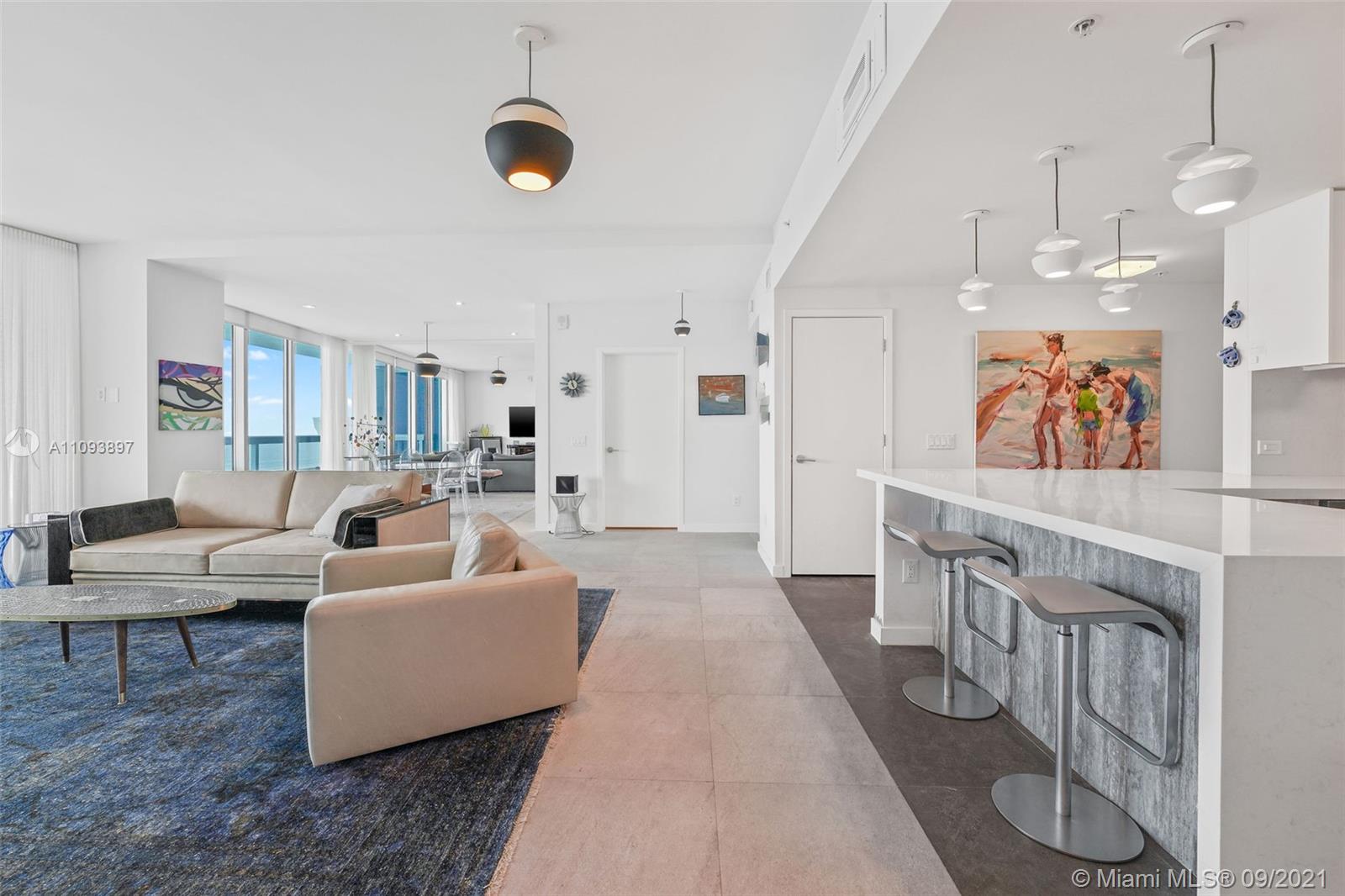 NORTH CARILLON BEACH COND - Residential