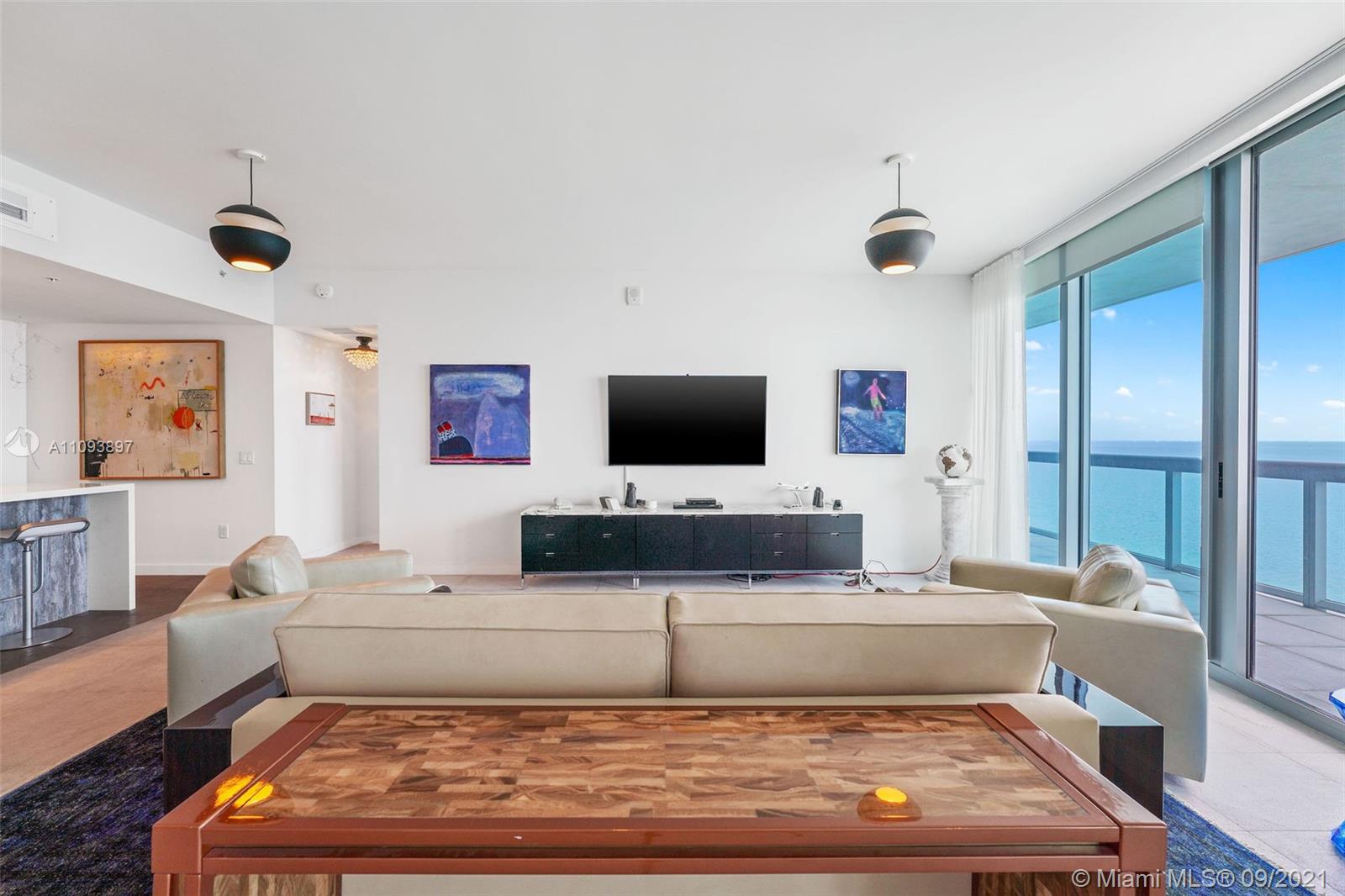 NORTH CARILLON BEACH COND - Residential