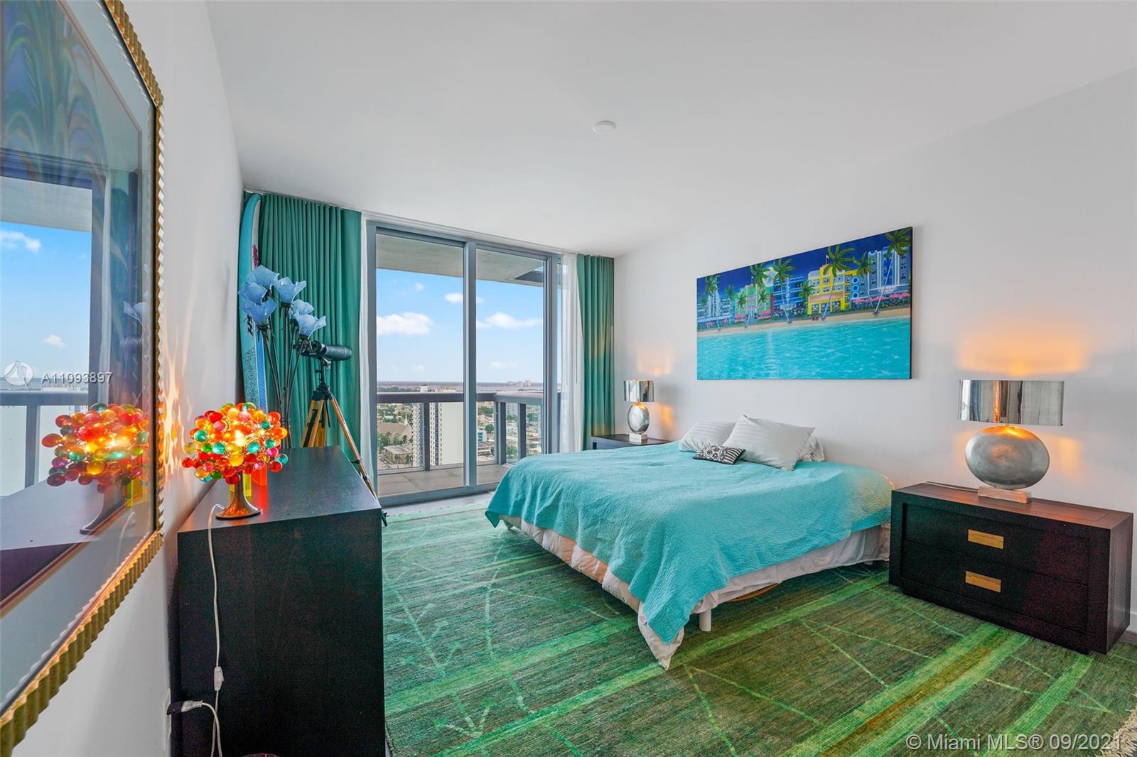 NORTH CARILLON BEACH COND - Residential