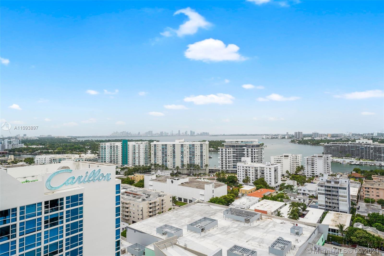 NORTH CARILLON BEACH COND - Residential