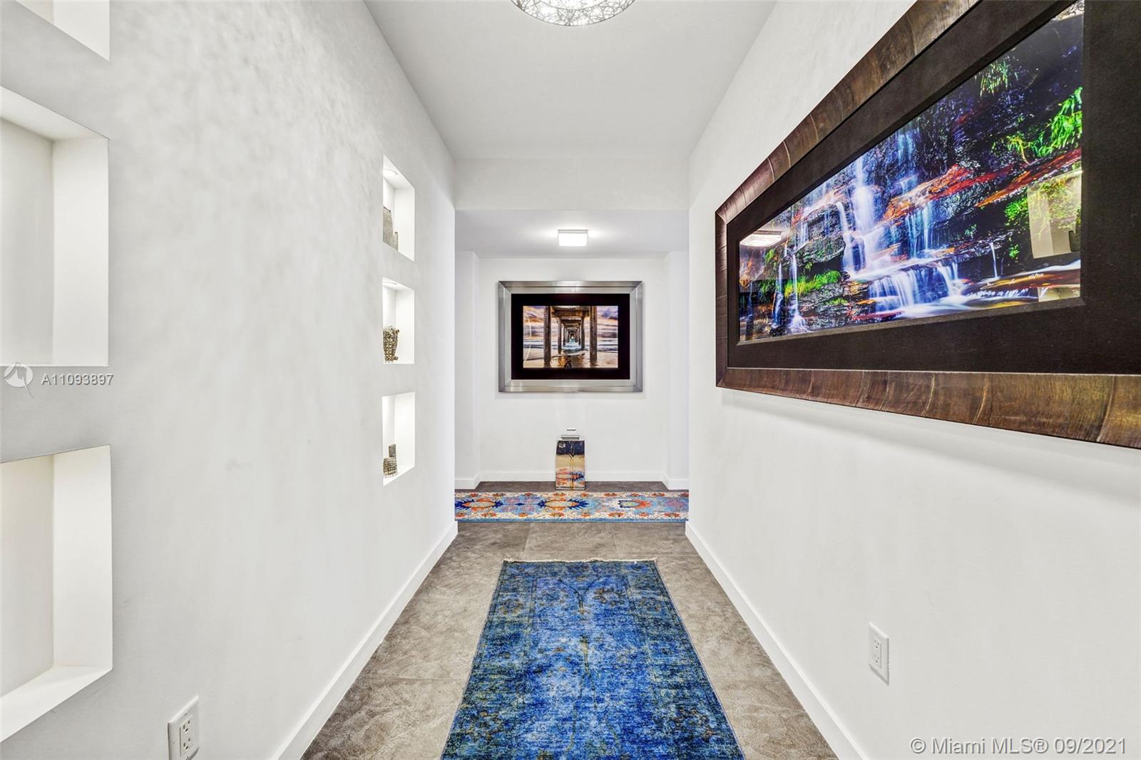 NORTH CARILLON BEACH COND - Residential