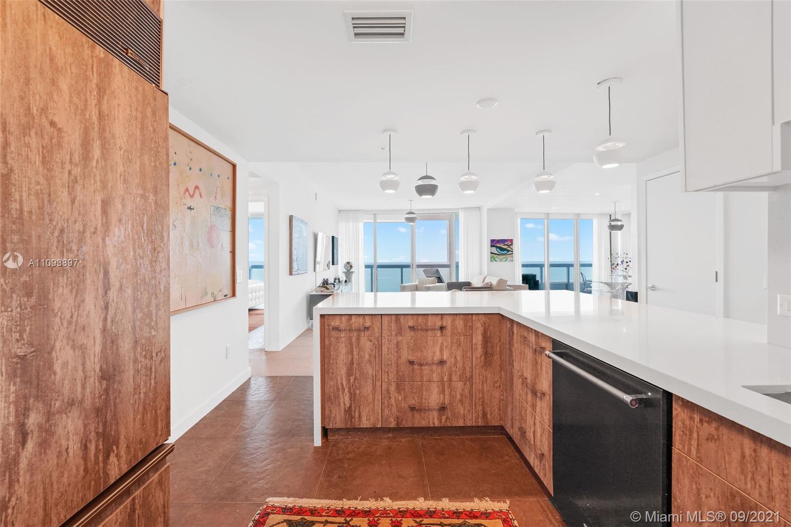 NORTH CARILLON BEACH COND - Residential