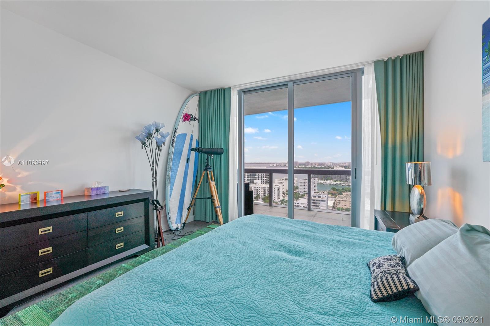 NORTH CARILLON BEACH COND - Residential