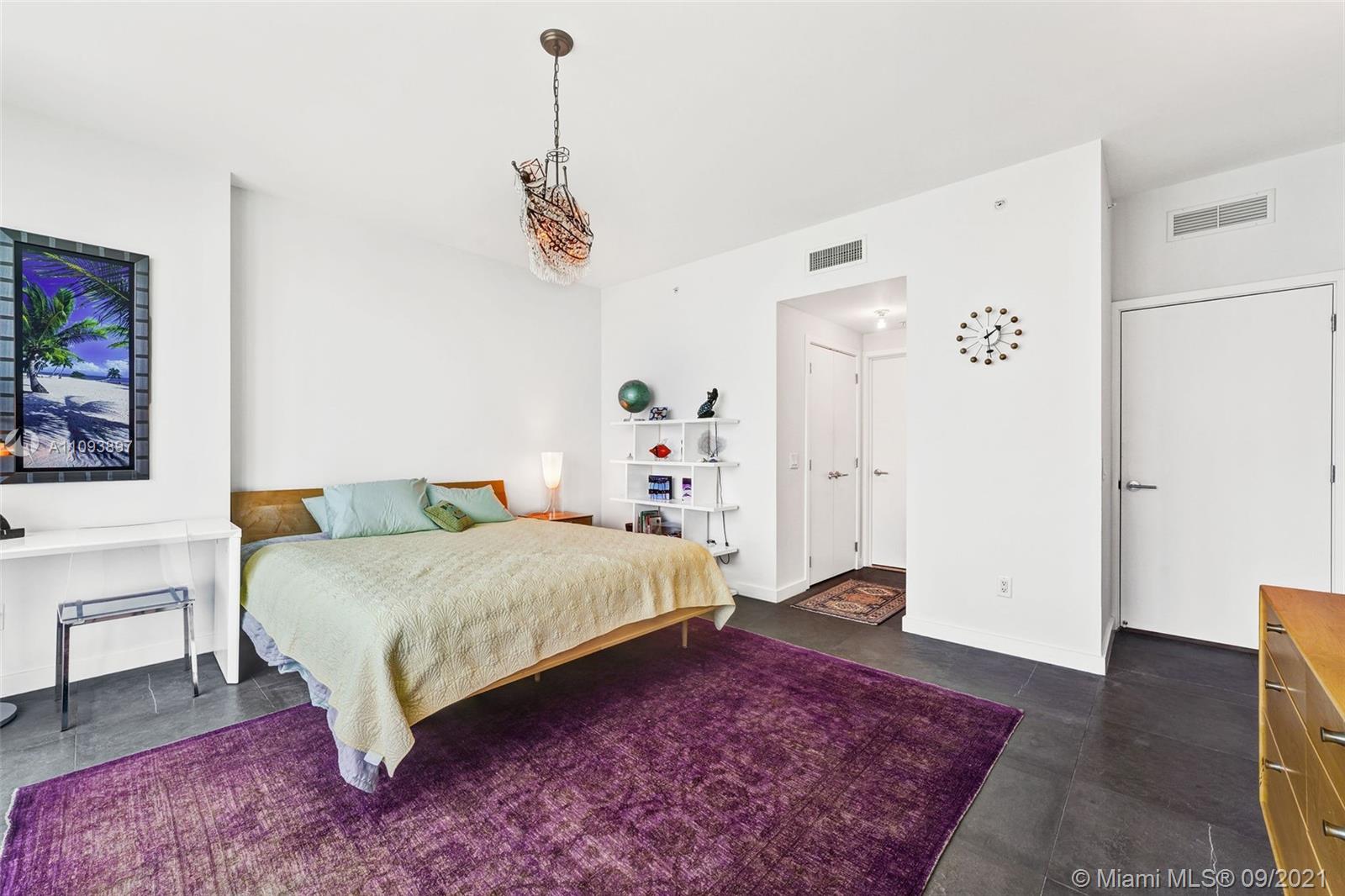 NORTH CARILLON BEACH COND - Residential