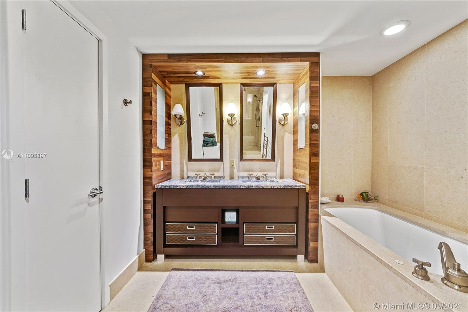 NORTH CARILLON BEACH COND - Residential