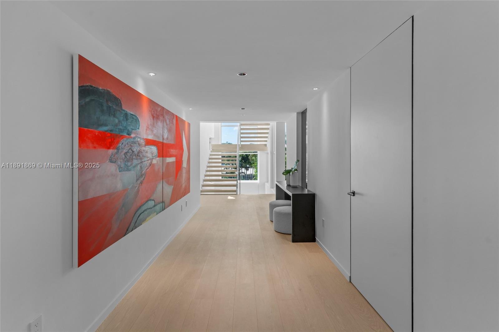 LAUDER GATE ISLES - Residential