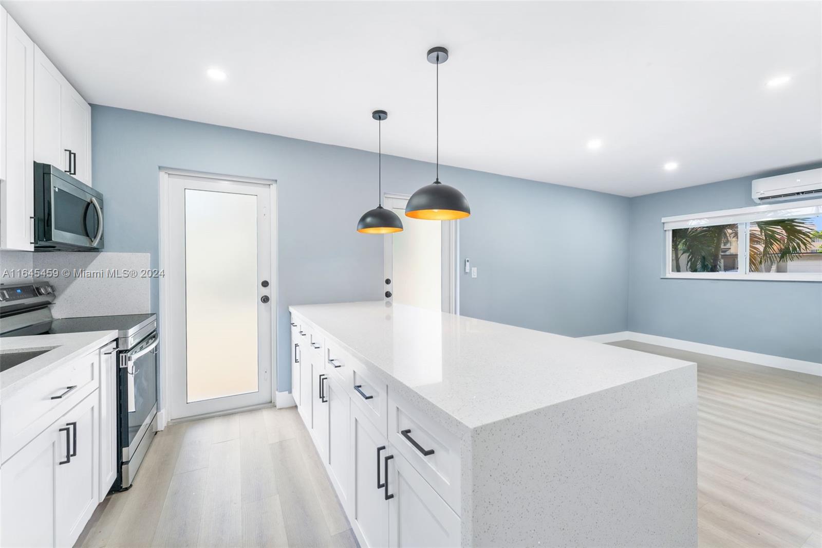 ANDERSON PARK - Residential Income