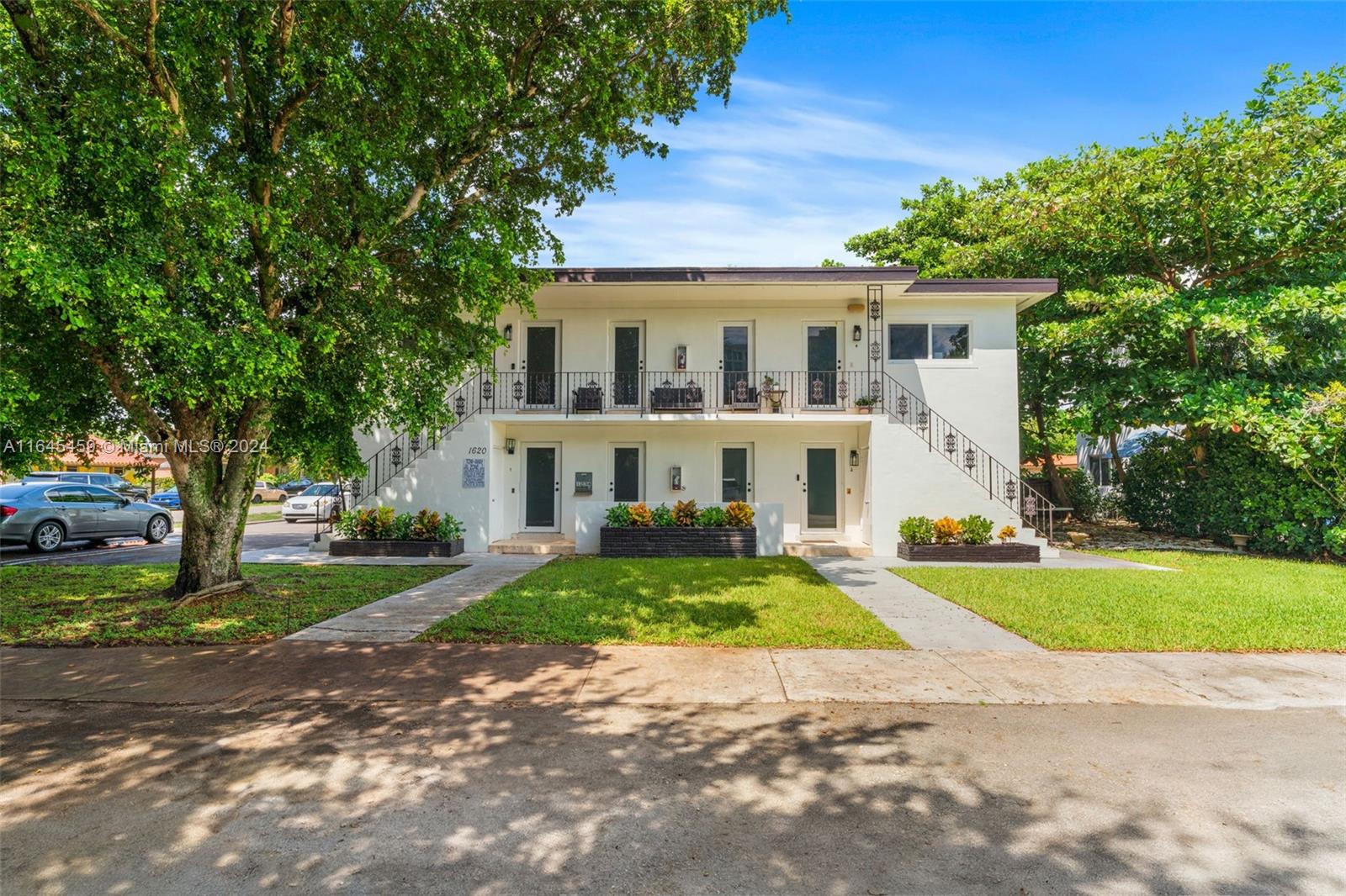 ANDERSON PARK - Residential Income