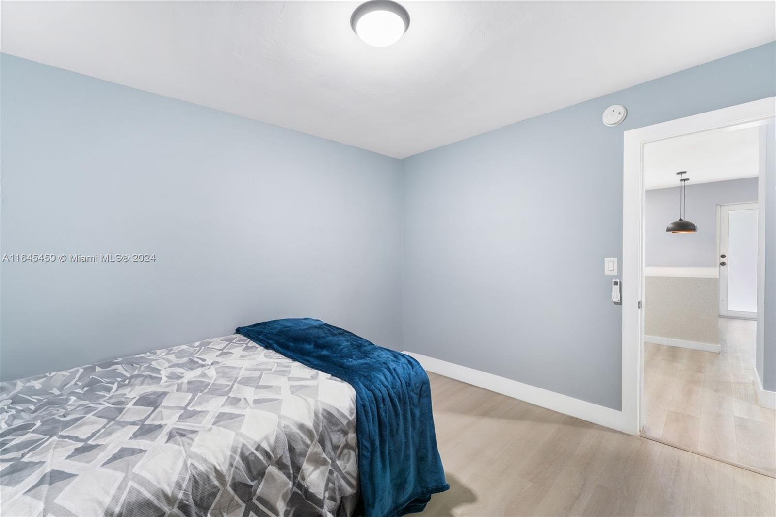 ANDERSON PARK - Residential Income